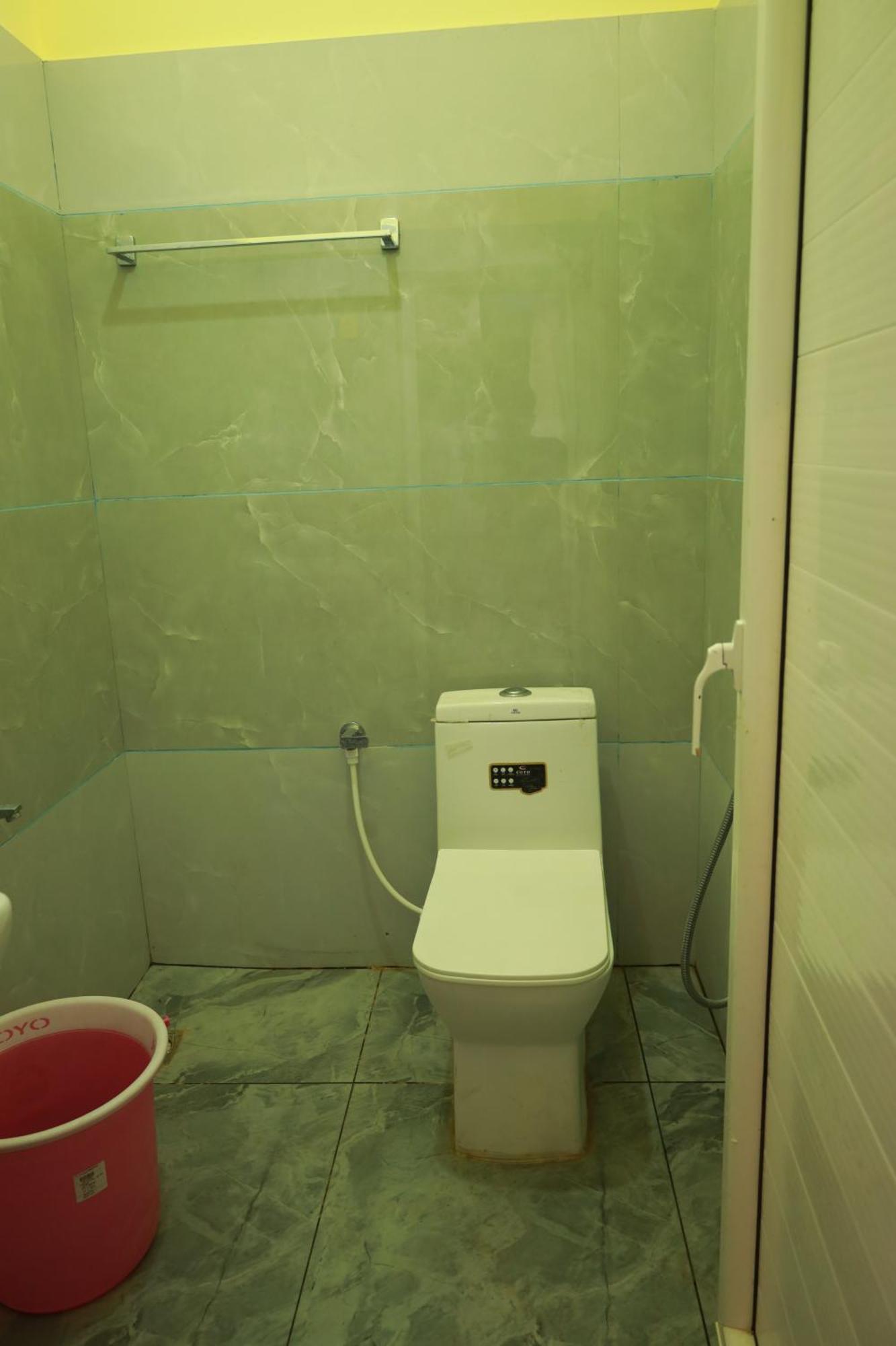 Rv Residency Hotel Wodapatti ภายนอก รูปภาพ