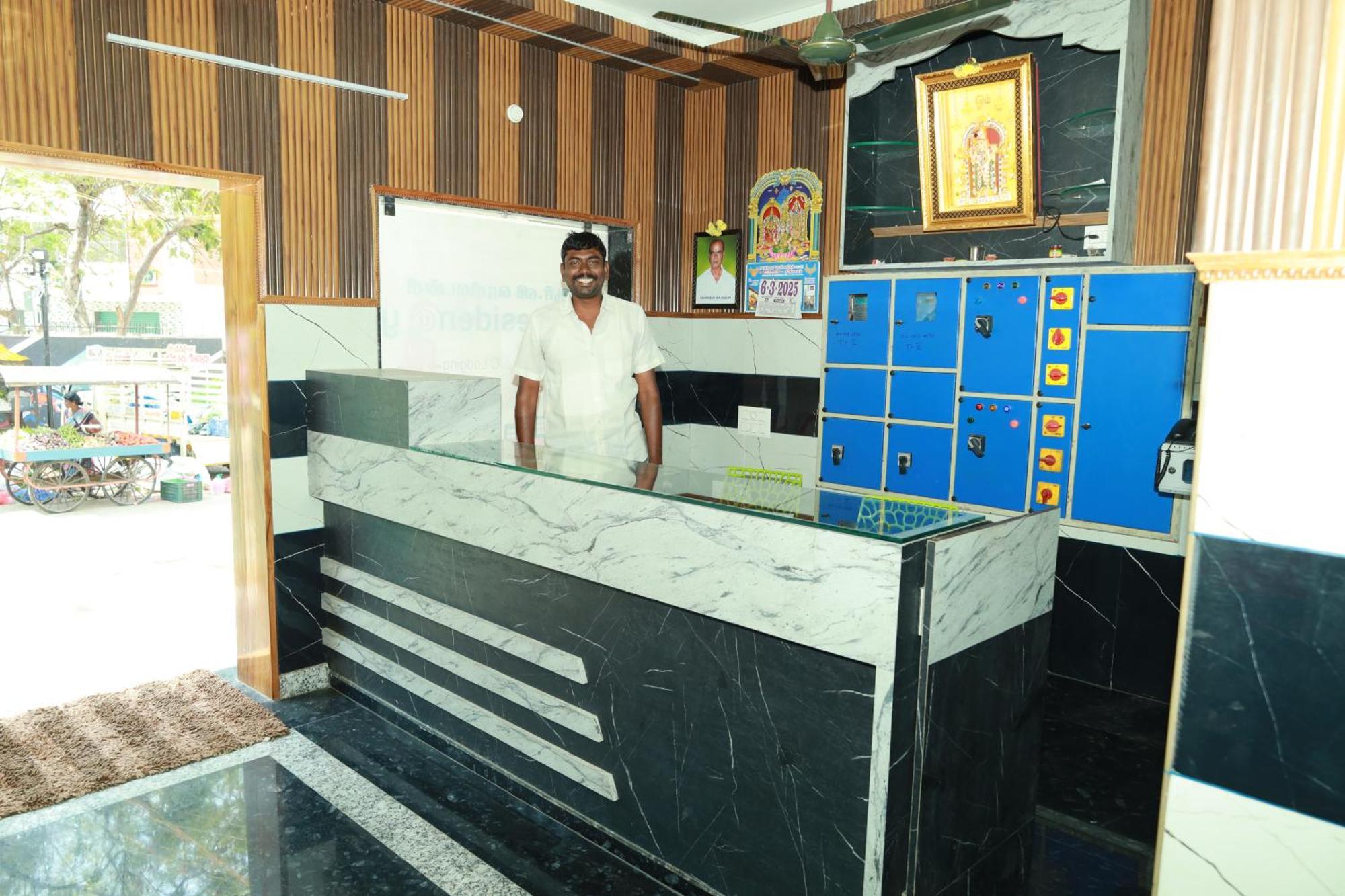 Rv Residency Hotel Wodapatti ภายนอก รูปภาพ