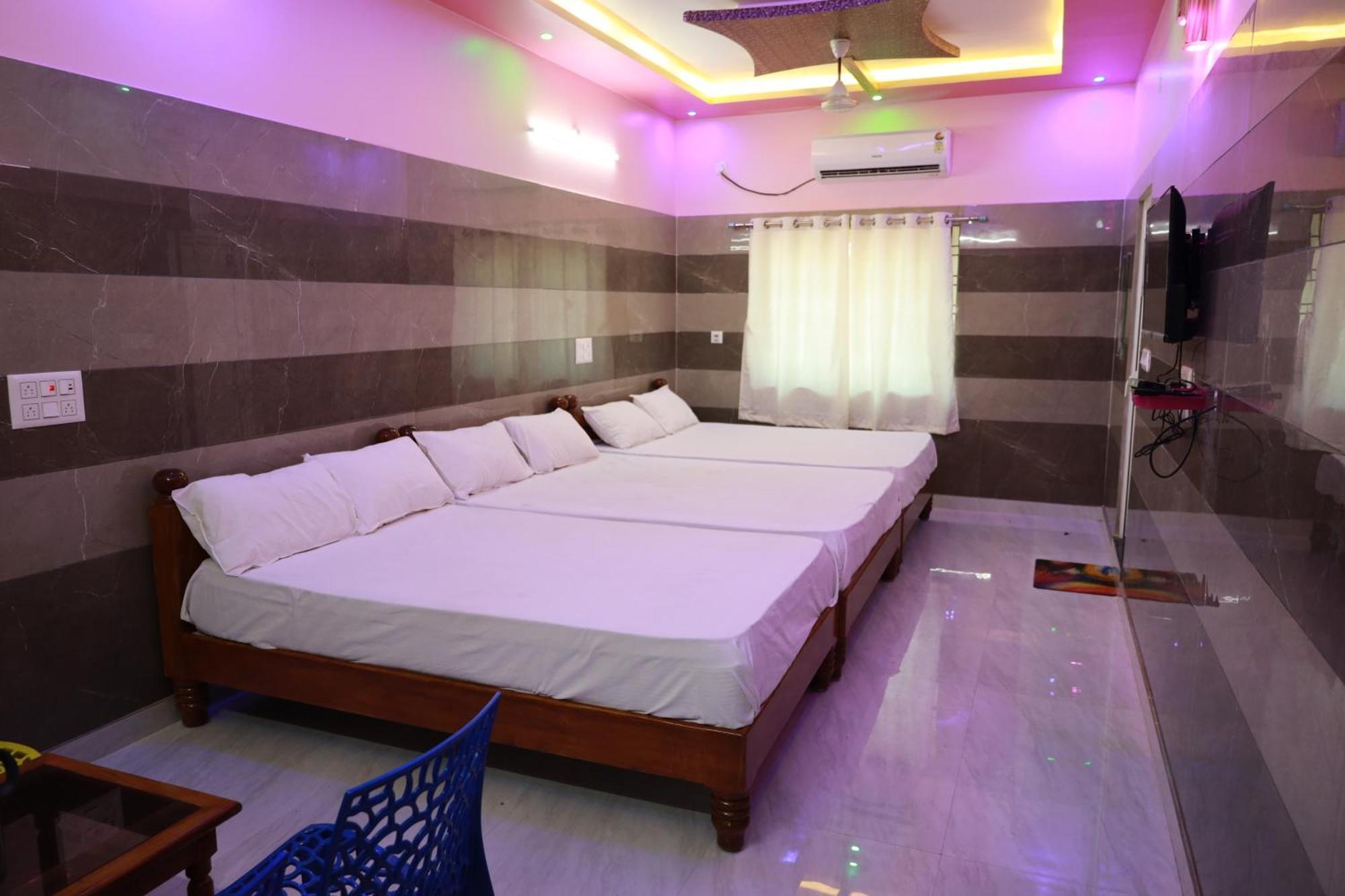 Rv Residency Hotel Wodapatti ภายนอก รูปภาพ